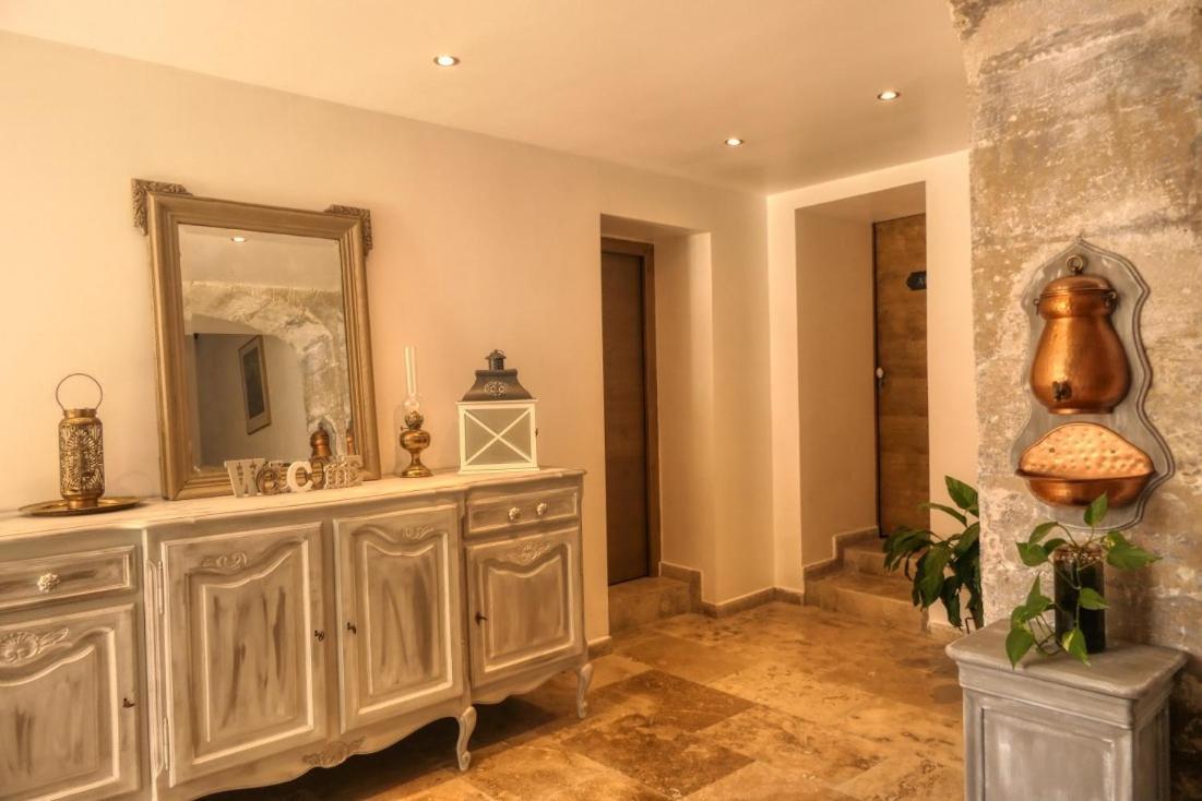La Bastide Bed & Breakfast Bedarrides ภายนอก รูปภาพ